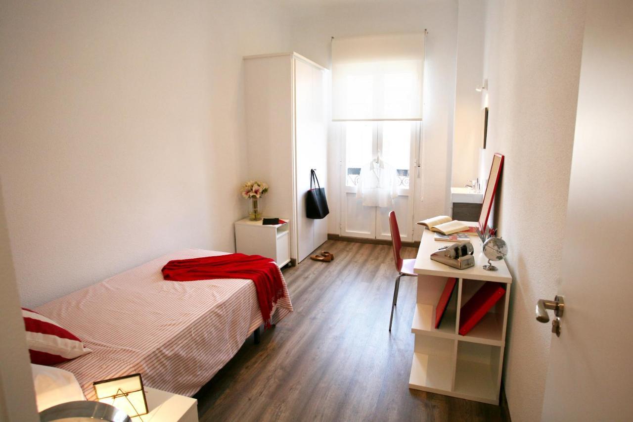 Estuhome Madrid Exteriör bild