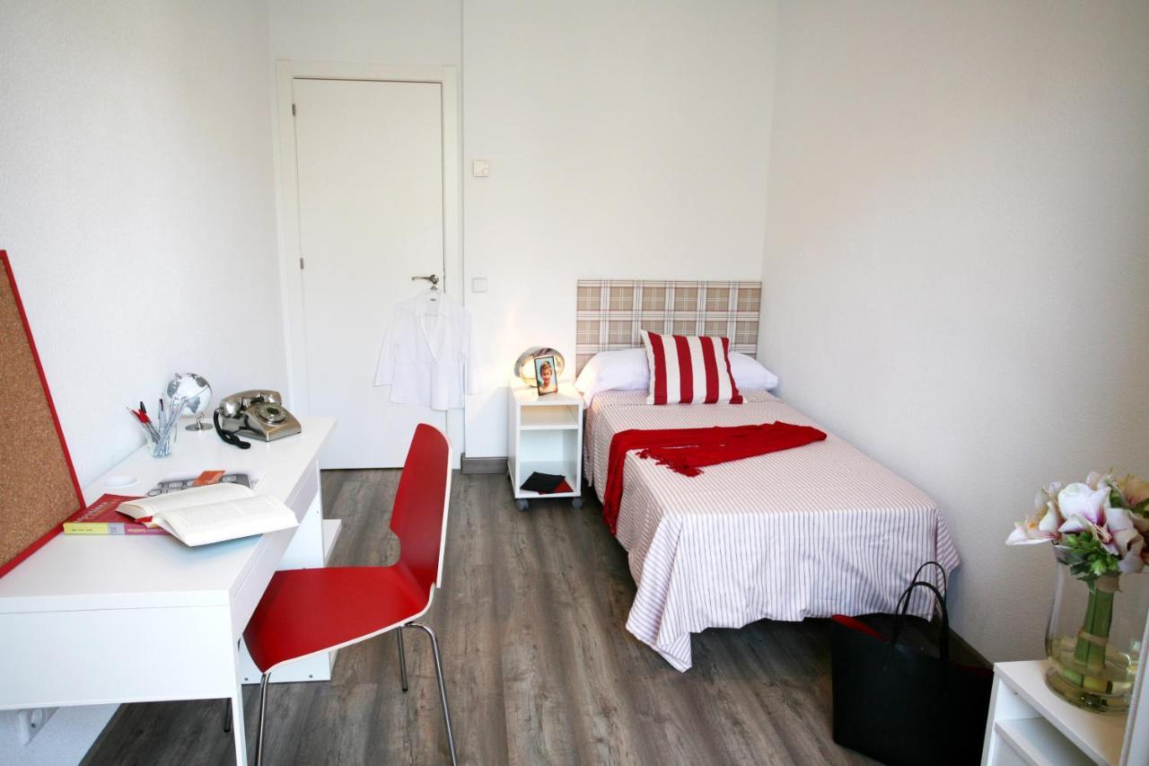 Estuhome Madrid Exteriör bild
